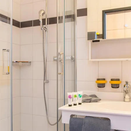 Szálloda Smart-hotel Minusio, A Swiss Quality
